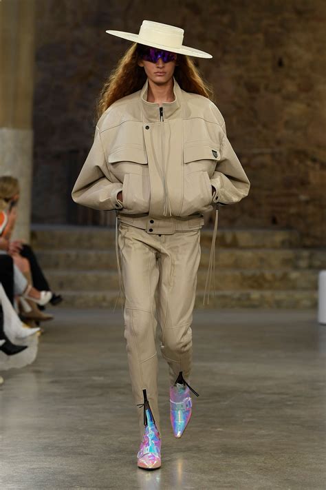 louis vuitton cruise 2025 felix|Cruise 2025 Collection Collection for New .